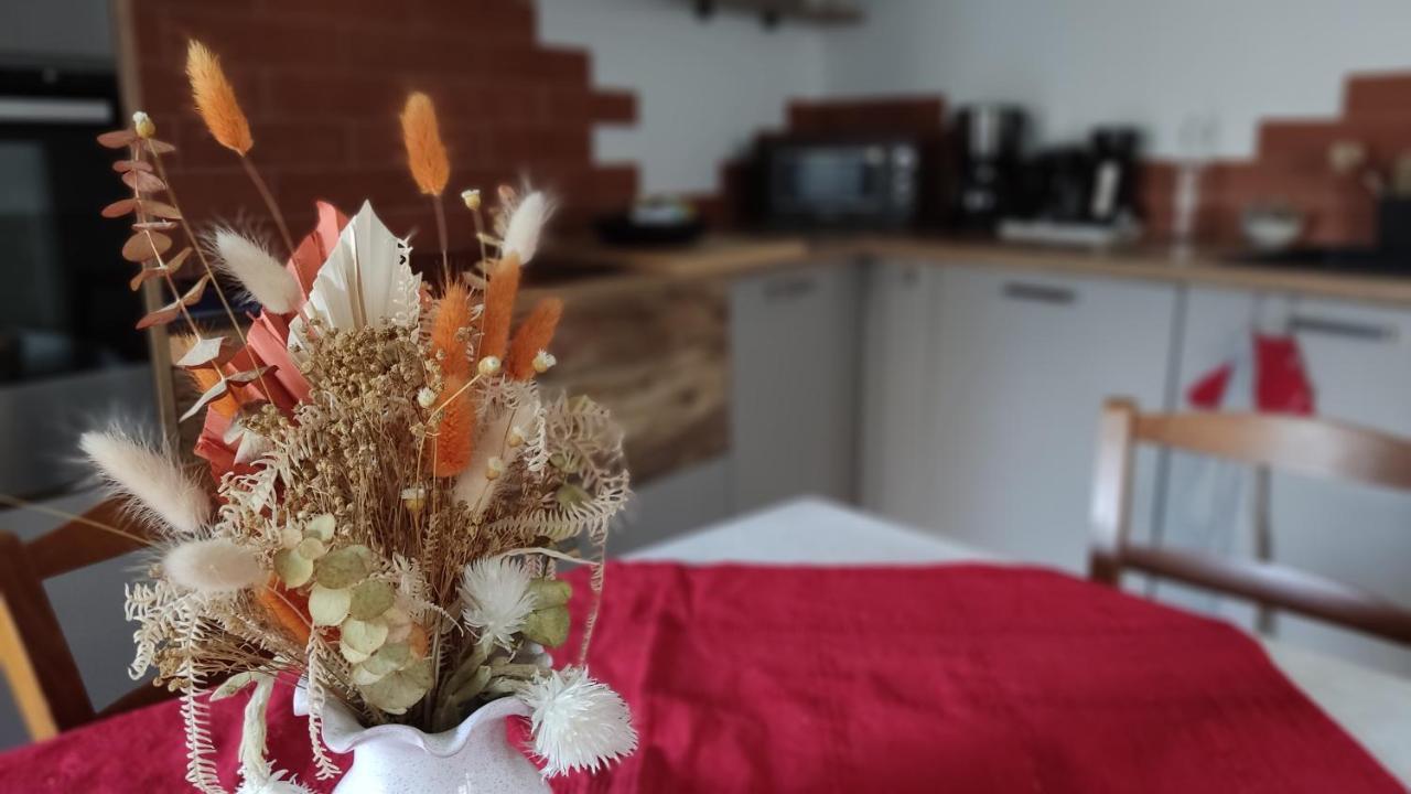 Petite Pause A Pourrieres, Appartement 40M2 外观 照片